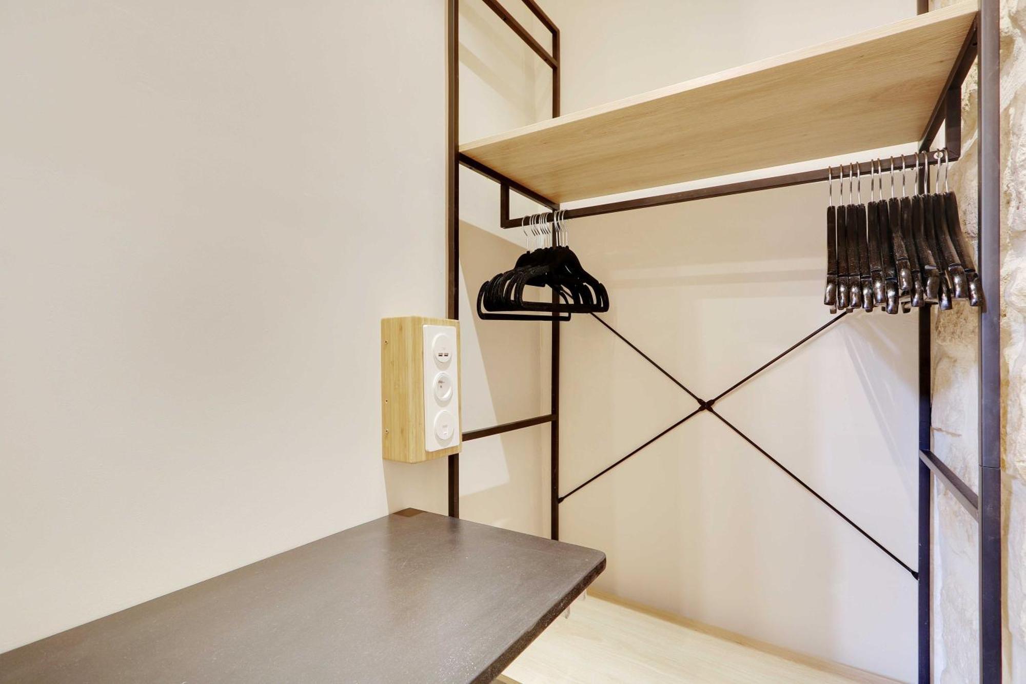 Authentic Apartment - 1Br-4P - Le Marais Париж Екстериор снимка